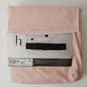 Twin XL Flat Sheet Microfiber 66 in X 102 in Pink